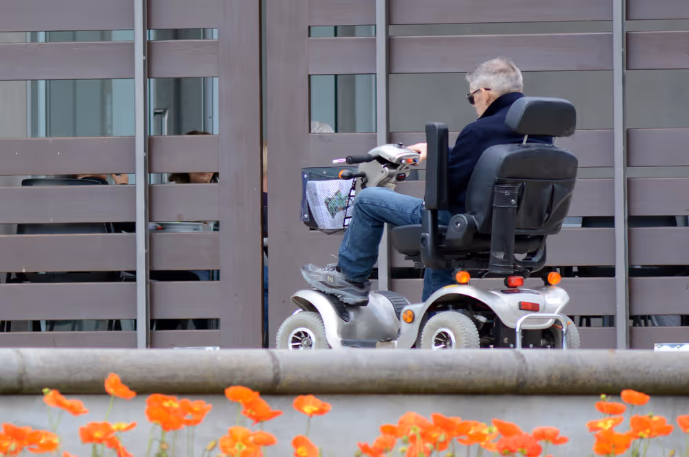 The Right Vehicle Lift for your Wheelchair or Scooter