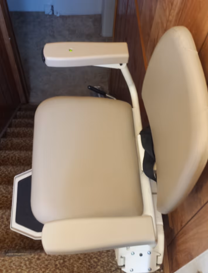 Harmar Pinnacle Stairlift in Roy, Utah